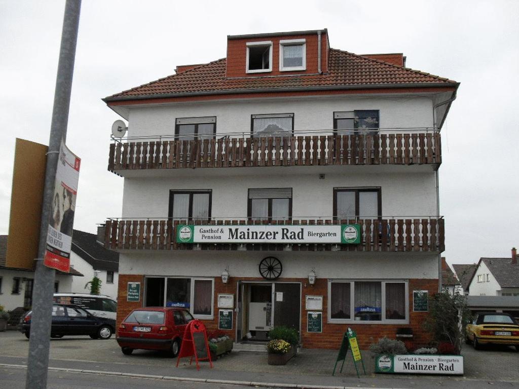 Gasthof Und Pension Mainzer Rad Schwetzingen Eksteriør bilde